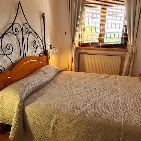 Ref 10 Dos Aquas Farm stay *
